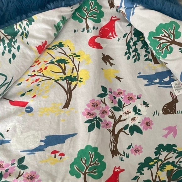 Mini Boden Blue Plush Faux Fur Cozy One Button Vest Cotton Lined Kid Size 11-12Y - Picture 4 of 6